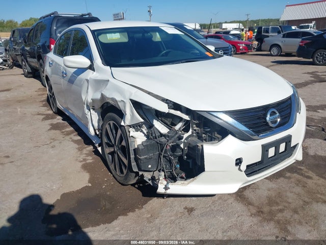 Продаж на аукціоні авто 2018 Nissan Altima 2.5 Sr, vin: 1N4AL3AP8JC477306, номер лоту: 46031850