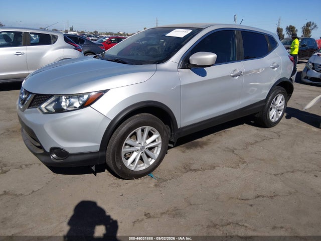 JN1BJ1CP4JW106196 Nissan Rogue Sport S