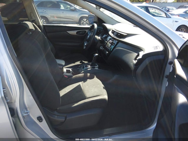JN1BJ1CP4JW106196 Nissan Rogue Sport S