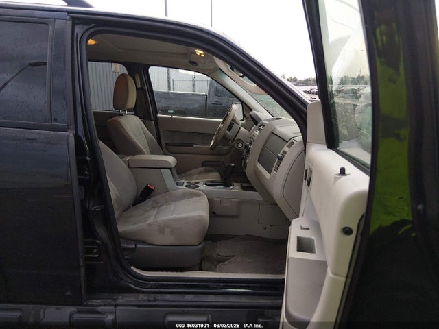 2012 Ford Escape Xlt მანქანა იყიდება აუქციონზე, vin: 1FMCU9DG8CKA83887, აუქციონის ნომერი: 46031901