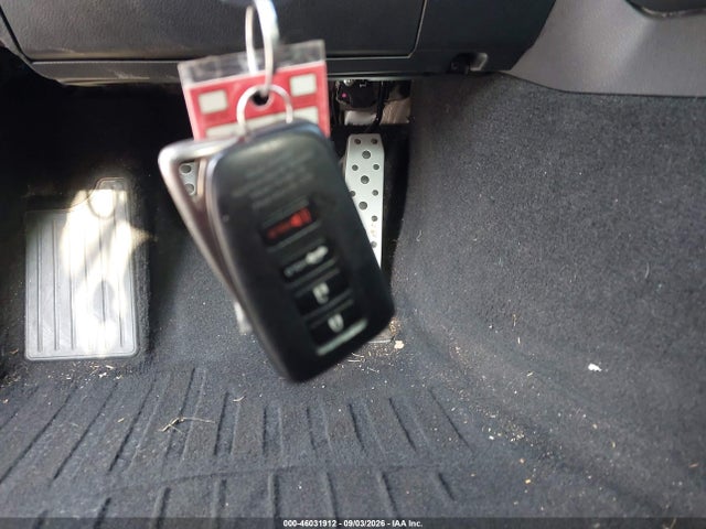 Продаж на аукціоні авто 2016 Lexus Is 200t, vin: JTHBA1D28G5017356, номер лоту: 46031912