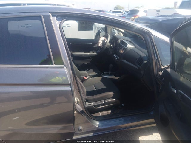 3HGGK5H4XKM713079 Honda FIT LX