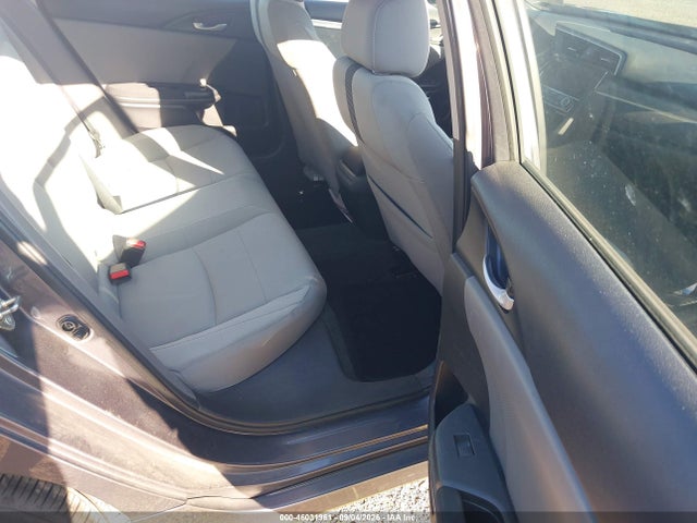 46031961 :رقم المزاد ، 19XFC2F73HE213674 vin ، 2017 Honda Civic Ex مزاد بيع
