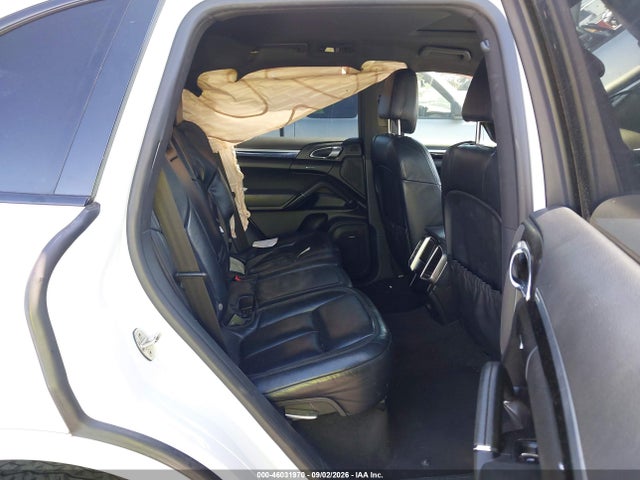 46031970 :رقم المزاد ، WP1AA2A25JKA02912 vin ، 2018 Porsche Cayenne Platinum Edition مزاد بيع