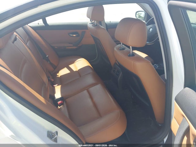 46032021 :رقم المزاد ، WBAPK5G57BNN80518 vin ، 2011 Bmw 328i Xdrive مزاد بيع