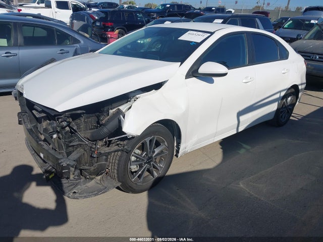 2023 Kia Forte Lxs მანქანა იყიდება აუქციონზე, vin: 3KPF24AD1PE602145, აუქციონის ნომერი: 46032031