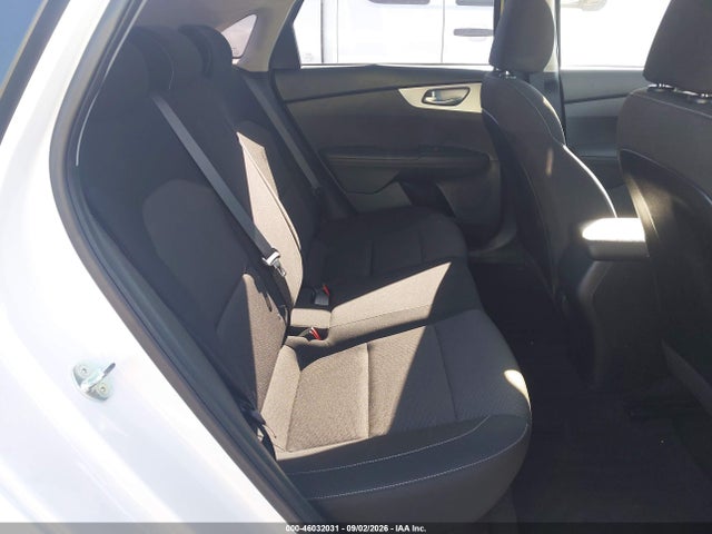 2023 Kia Forte Lxs მანქანა იყიდება აუქციონზე, vin: 3KPF24AD1PE602145, აუქციონის ნომერი: 46032031