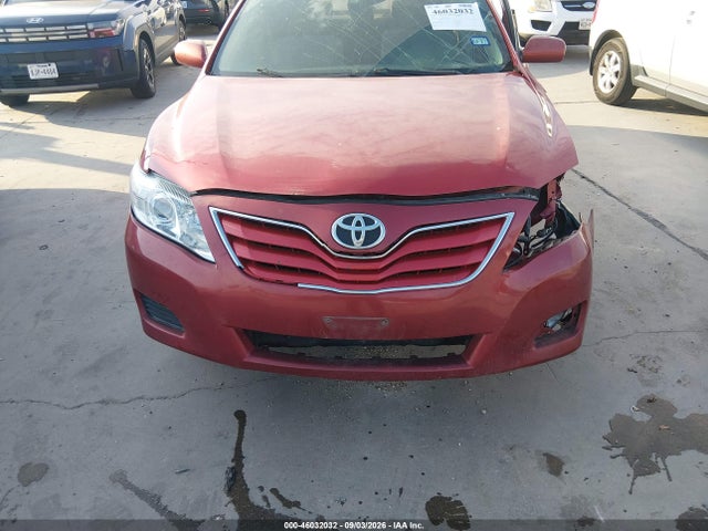2010 Toyota Camry Le მანქანა იყიდება აუქციონზე, vin: 4T4BF3EK8AR082381, აუქციონის ნომერი: 46032032