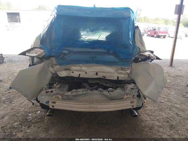 Toyota Rav4 Hybrid Limited 2025 JTMD6RFV2SD575624 Image 6