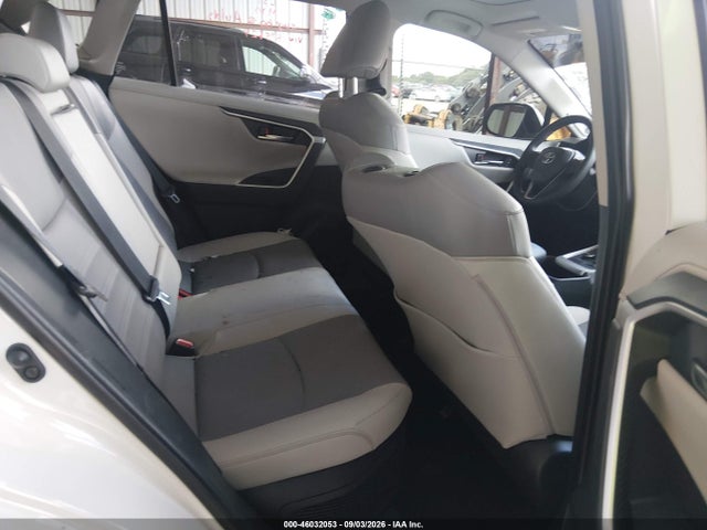 Toyota Rav4 Hybrid Limited 2025 JTMD6RFV2SD575624 Image 8