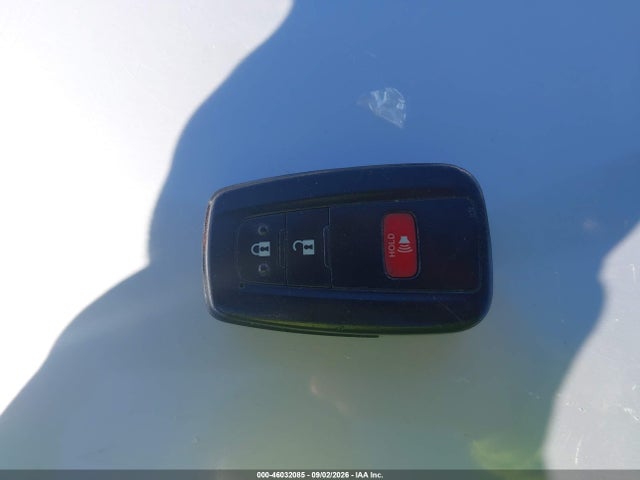 Toyota Prius Three Touring 2016 JTDKARFU1G3019847 Image 11