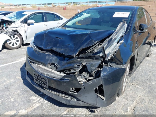 Toyota Prius Three Touring 2016 JTDKARFU1G3019847 Image 6