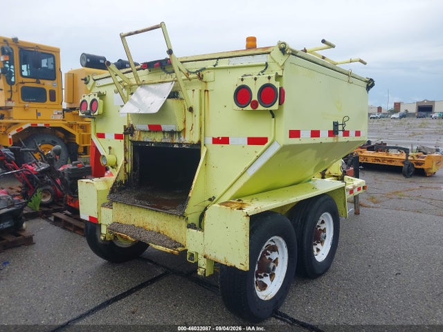 46032087 :رقم المزاد ، 4S9PH19229M097537 vin ، 2009 Spaulding Hot Box 4ton Man 9/30/09 Ass. 101225 مزاد بيع