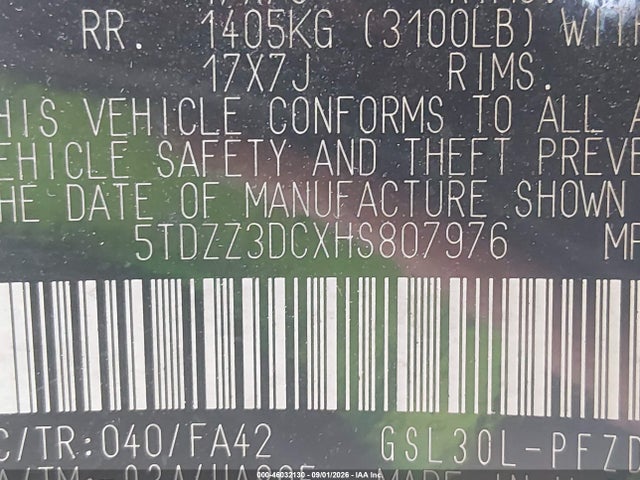 5TDZZ3DCXHS807976 Toyota Sienna L 7 Passenger