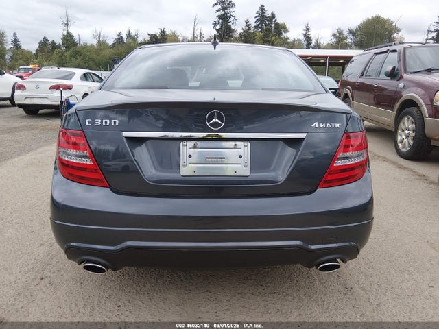WDDGF8AB5EG252052 Mercedes-Benz C 300 Sport 4matic