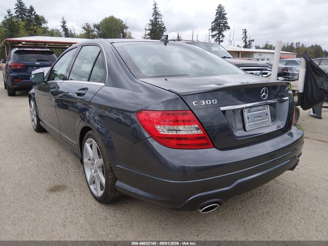 WDDGF8AB5EG252052 Mercedes-Benz C 300 Sport 4matic