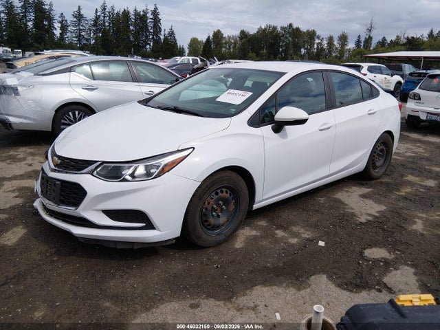Chevrolet Cruze Ls Auto 2017 1G1BC5SM2H7180784 Image 2