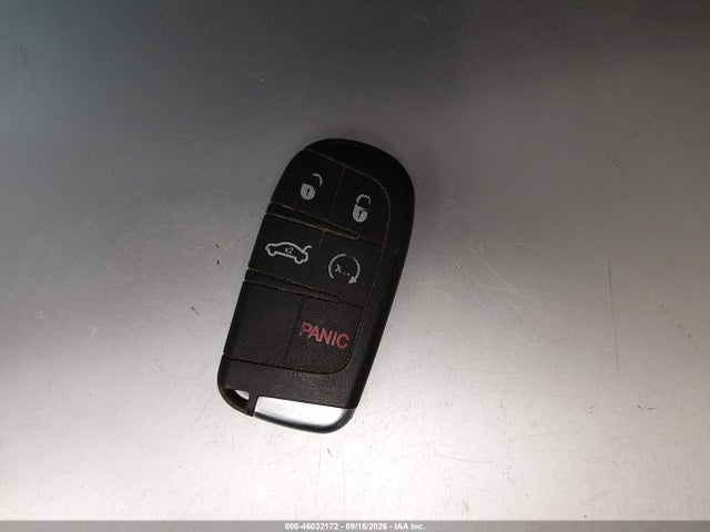 46032172 :رقم المزاد ، 3C6UR5NL7DG512189 vin ، 2013 Ram 2500 Laramie مزاد بيع