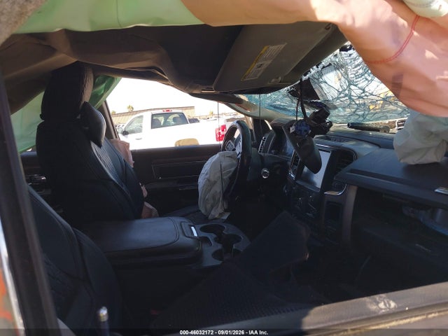 46032172 :رقم المزاد ، 3C6UR5NL7DG512189 vin ، 2013 Ram 2500 Laramie مزاد بيع