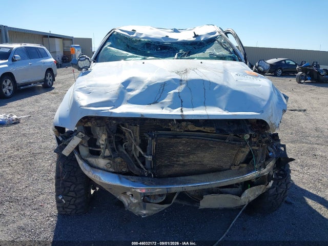 46032172 :رقم المزاد ، 3C6UR5NL7DG512189 vin ، 2013 Ram 2500 Laramie مزاد بيع