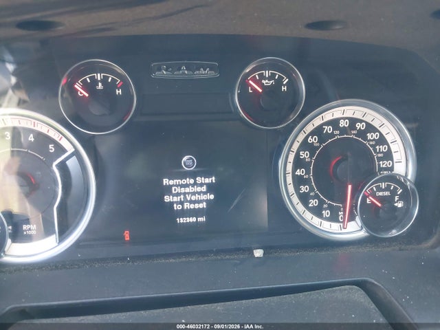 46032172 :رقم المزاد ، 3C6UR5NL7DG512189 vin ، 2013 Ram 2500 Laramie مزاد بيع
