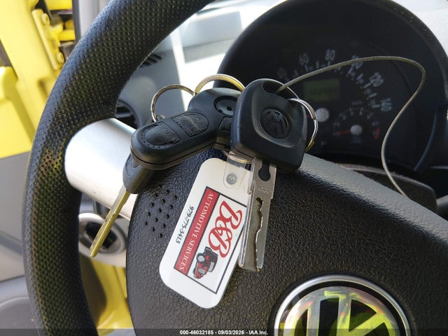 Aukcja sprzedaży 1998 Volkswagen New Beetle, vin: 3VWBB61C4WM010483, numer aukcji: 46032185