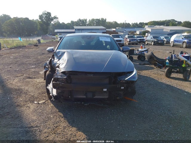 46032188 :رقم المزاد ، KMHLP4AG0NU365365 vin ، 2022 Hyundai Elantra Limited مزاد بيع