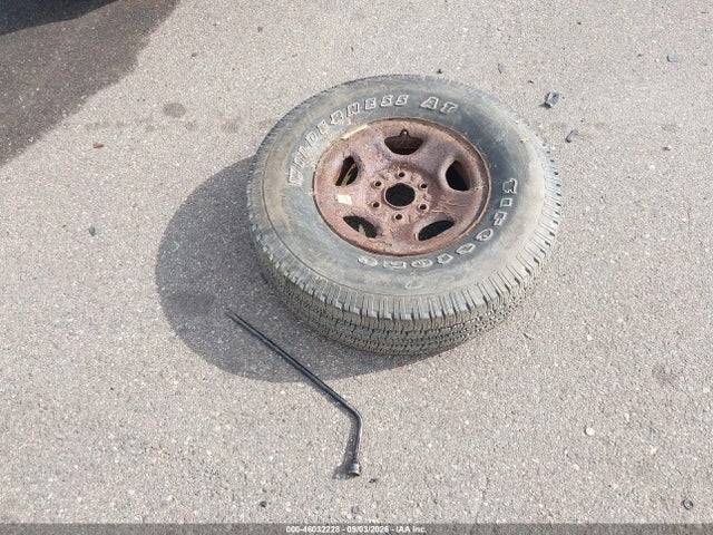 46032228 :رقم المزاد ، 2GCEK19T321419079 vin ، 2002 Chevrolet Silverado 1500 Ls مزاد بيع