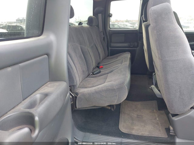 46032228 :رقم المزاد ، 2GCEK19T321419079 vin ، 2002 Chevrolet Silverado 1500 Ls مزاد بيع