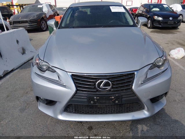 Продажа на аукционе авто 2016 Lexus Is 200t, vin: JTHBA1D22G5010516, номер лота: 46032229