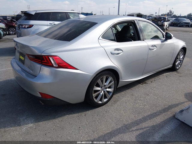 Продажа на аукционе авто 2016 Lexus Is 200t, vin: JTHBA1D22G5010516, номер лота: 46032229
