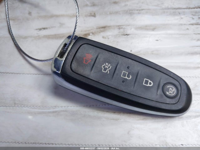 46032237 :رقم المزاد ، 1FMCU0H91DUB83617 vin ، 2013 Ford Escape Sel مزاد بيع