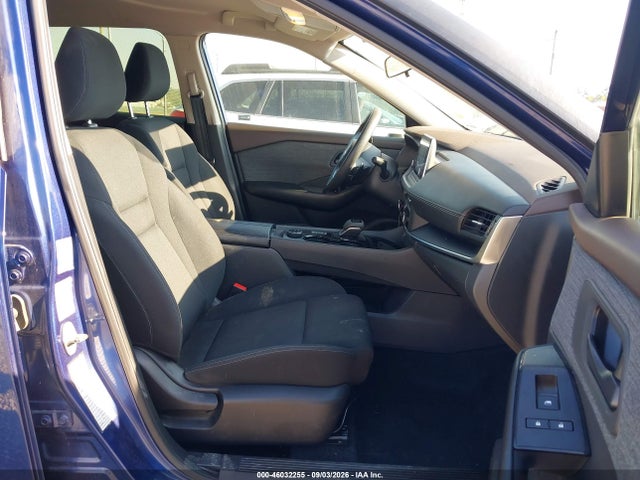 46032255 :رقم المزاد ، JN8BT3AB5PW467377 vin ، 2023 Nissan Rogue S Intelligent Awd مزاد بيع