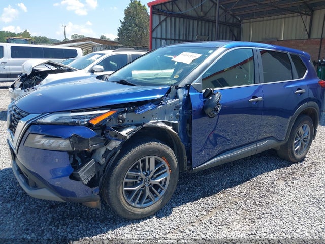 46032255 :رقم المزاد ، JN8BT3AB5PW467377 vin ، 2023 Nissan Rogue S Intelligent Awd مزاد بيع
