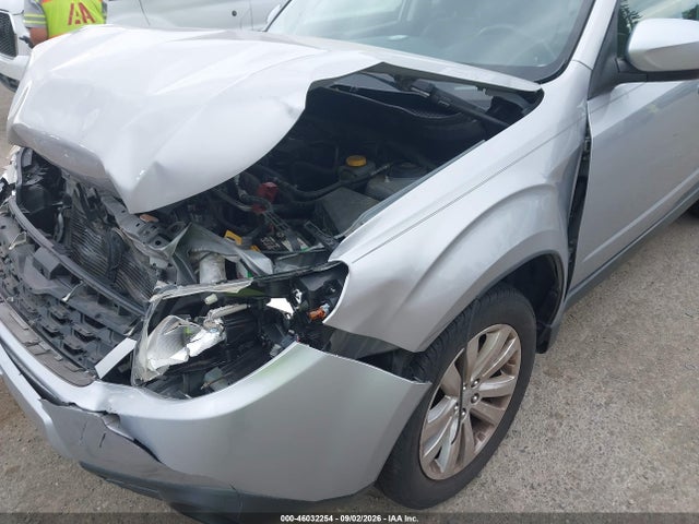 46032254 :رقم المزاد ، JF2SHAEC5CH469926 vin ، 2012 Subaru Forester 2.5x Limited مزاد بيع