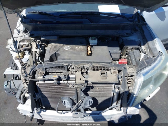 Продажа на аукционе авто 2015 Nissan Pathfinder Platinum/s/sl/sv, vin: 5N1AR2MN9FC632770, номер лота: 46032270