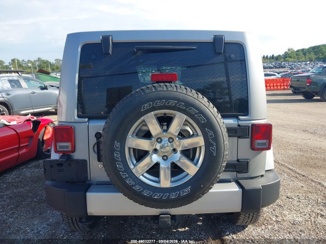 46032277 :رقم المزاد ، 1C4HJWEGXDL639726 vin ، 2013 Jeep Wrangler Unlimited Sahara مزاد بيع