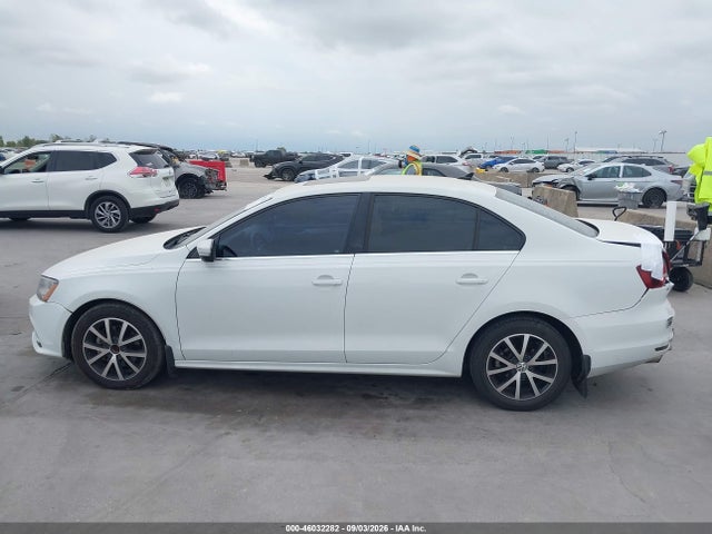 Продажа на аукционе авто 2017 Volkswagen Jetta 1.4t Se, vin: 3VWDB7AJ3HM208570, номер лота: 46032282