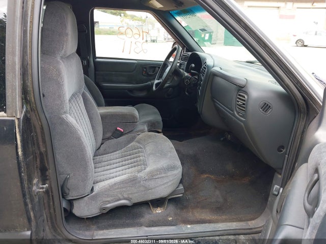 2001 Chevrolet S-10 Ls მანქანა იყიდება აუქციონზე, vin: 1GCCS19W11K148765, აუქციონის ნომერი: 46032311