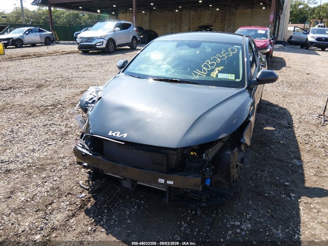 2025 Kia K4 Lxs მანქანა იყიდება აუქციონზე, vin: 3KPFT4DE3SE097025, აუქციონის ნომერი: 46032350
