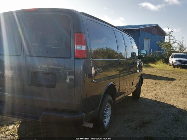 Chevrolet Express 2500 Ls 2017 1GNWGEFG9H1101252 Image 4