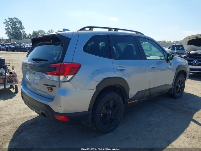 Subaru Forester Wilderness 2023 JF2SKAMCXPH488495 Image 4