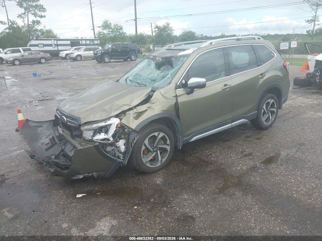 46032382 :رقم المزاد ، JF2SKARC0NH529089 vin ، 2022 Subaru Forester Touring مزاد بيع