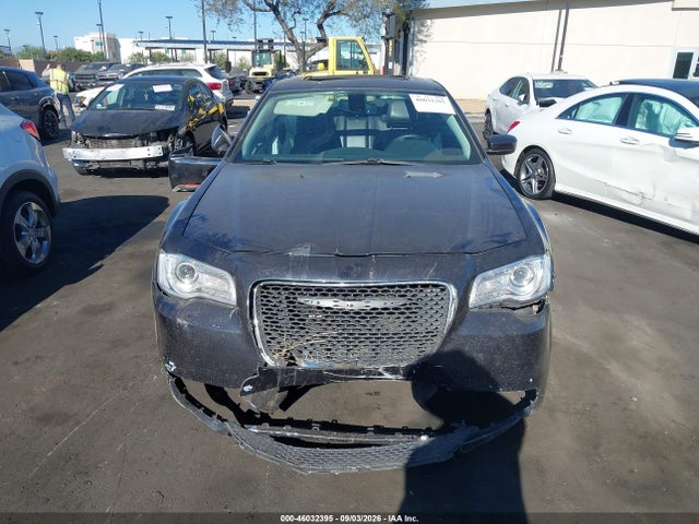 Продаж на аукціоні авто 2017 Chrysler 300 Limited, vin: 2C3CCAAG2HH577033, номер лоту: 46032395
