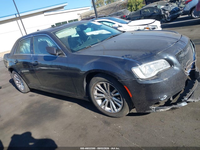 Продаж на аукціоні авто 2017 Chrysler 300 Limited, vin: 2C3CCAAG2HH577033, номер лоту: 46032395