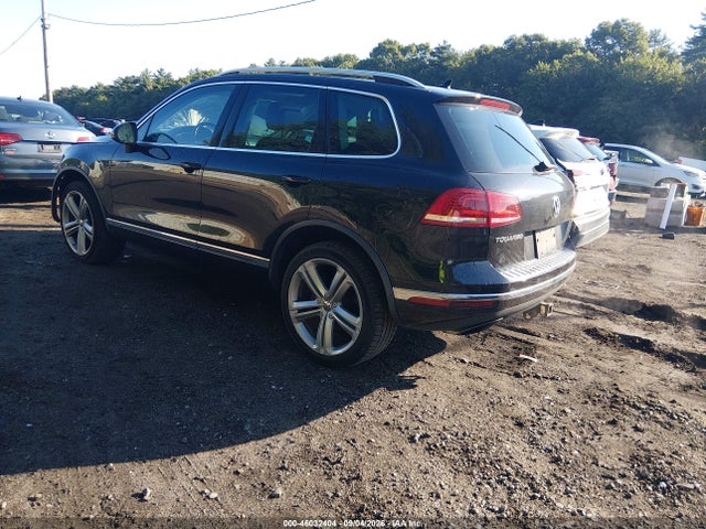 Продаж на аукціоні авто 2017 Volkswagen Touareg V6 Executive, vin: WVGGF7BP3HD001207, номер лоту: 46032404