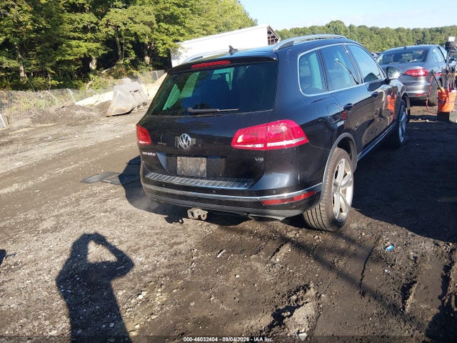 Продаж на аукціоні авто 2017 Volkswagen Touareg V6 Executive, vin: WVGGF7BP3HD001207, номер лоту: 46032404