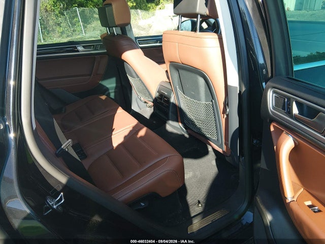 Продаж на аукціоні авто 2017 Volkswagen Touareg V6 Executive, vin: WVGGF7BP3HD001207, номер лоту: 46032404