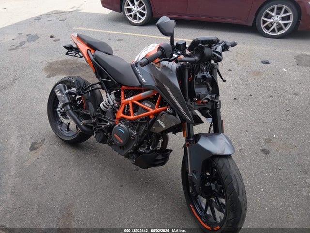 2023 Ktm 390 Duke მანქანა იყიდება აუქციონზე, vin: MD2JPJ409PC227917, აუქციონის ნომერი: 46032442