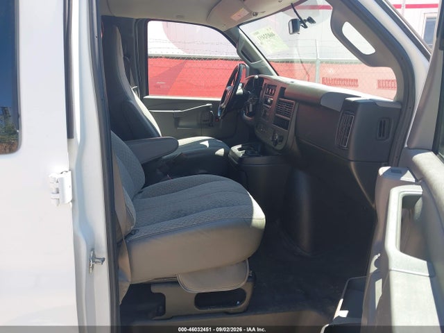 Chevrolet Express 2500 Ls 2018 1GAWGEFG8J1284215 Image 5